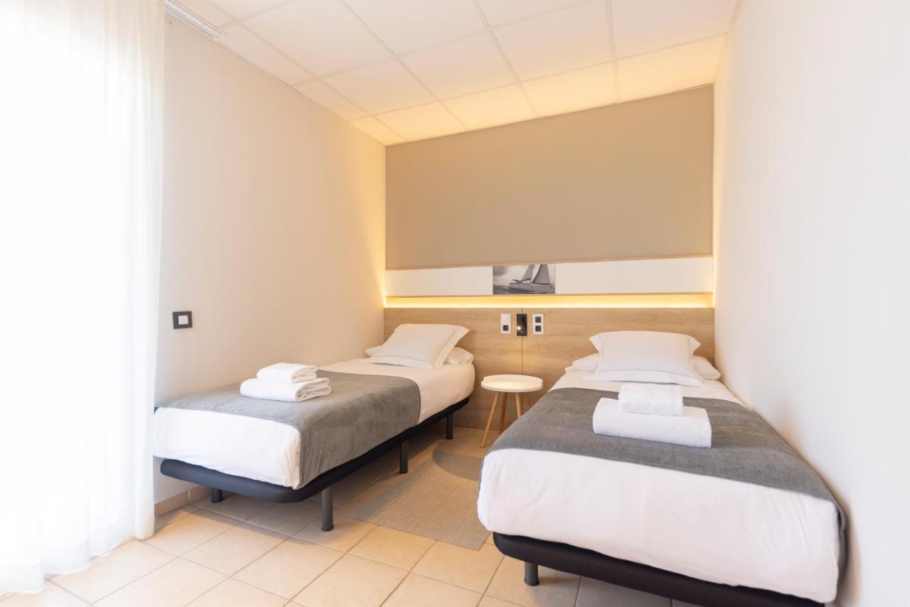 Apartaments Terraza - Salata Mar Росес Екстериор снимка