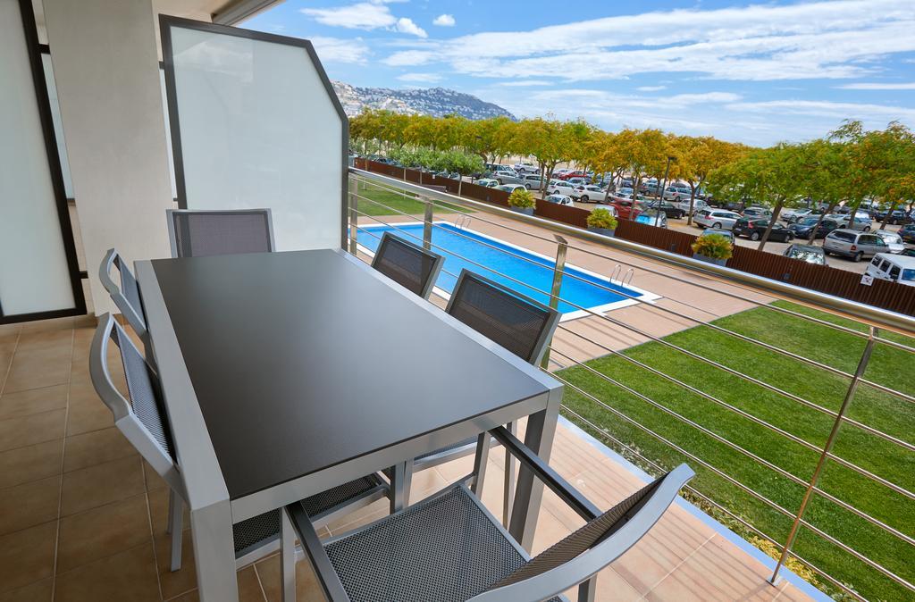 Apartaments Terraza - Salata Mar Росес Екстериор снимка